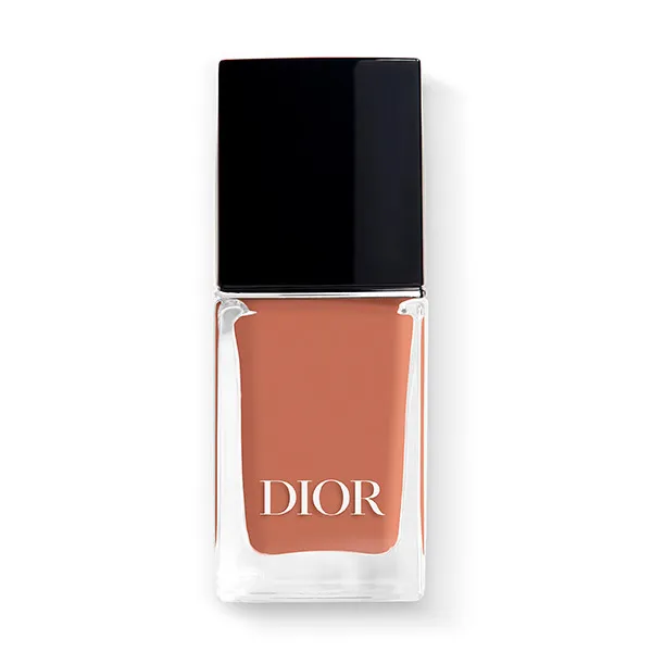 

Лак для ногтей с гель-эффектом и цвет от кутюр Dior Vernis Dior, 323