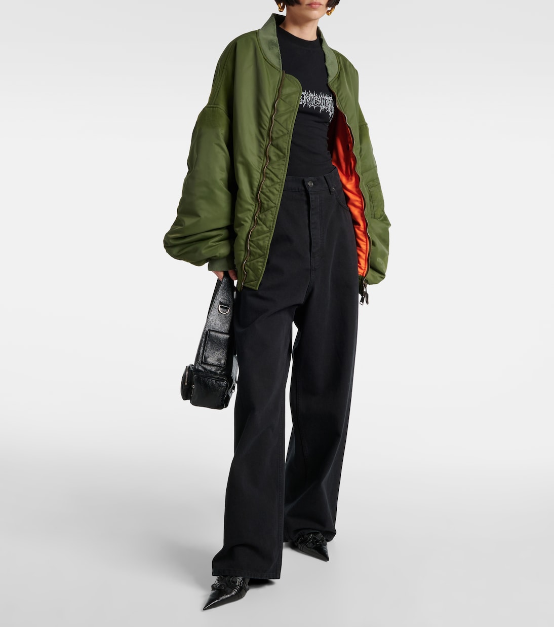 Техническая куртка-бомбер с открытыми плечами Balenciaga, хаки — фото 2