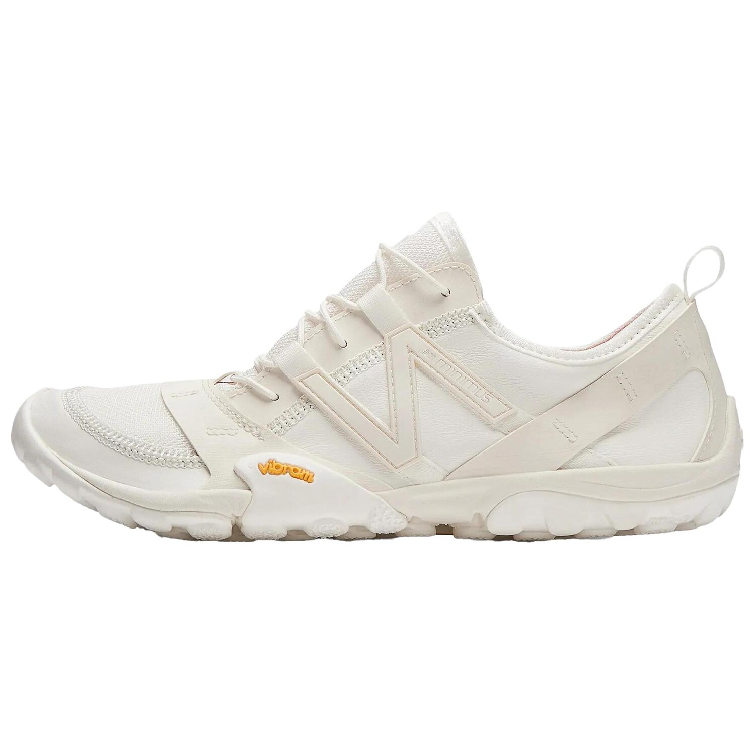 

Кроссовки New Balance MT10O ISSEY MIYAKE White, белый