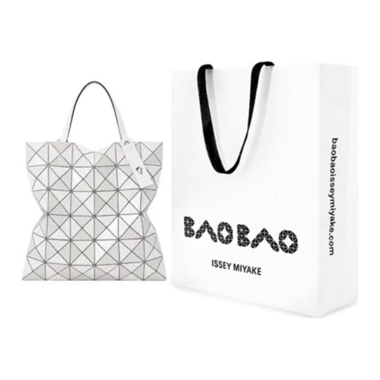 

ISSEY MIYAKE Женская белая сумка через плечо из поливинилхлоридной смолы