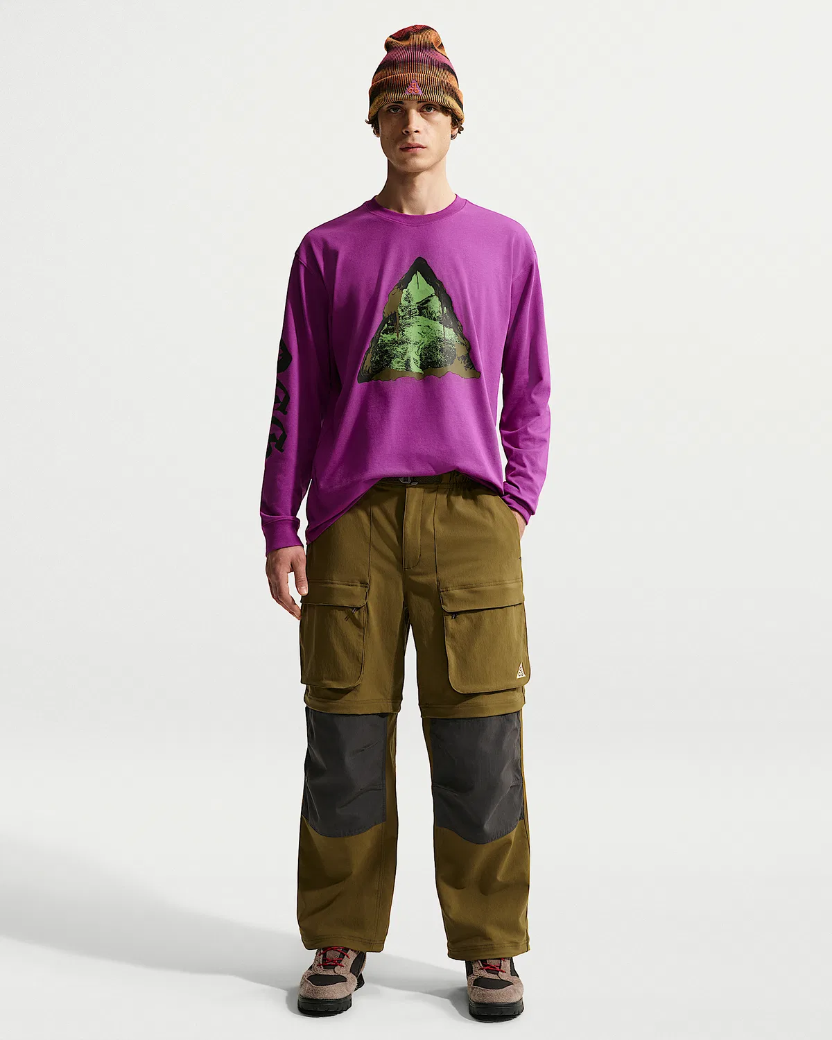 Мужская длинная футболка Dri-FIT Nike ACG, Bold Berry — фото 4