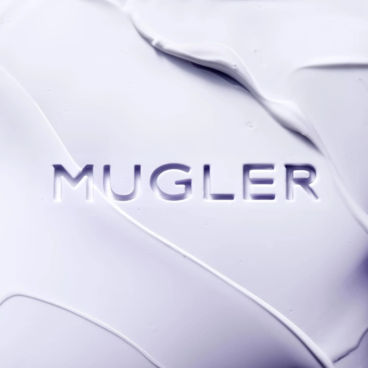 Увлажняющий лосьон для тела Mugler Alien с ароматом цветов, жасмина и амбры (женский парфюм) - 6,7 жидких унций, white — фото 2