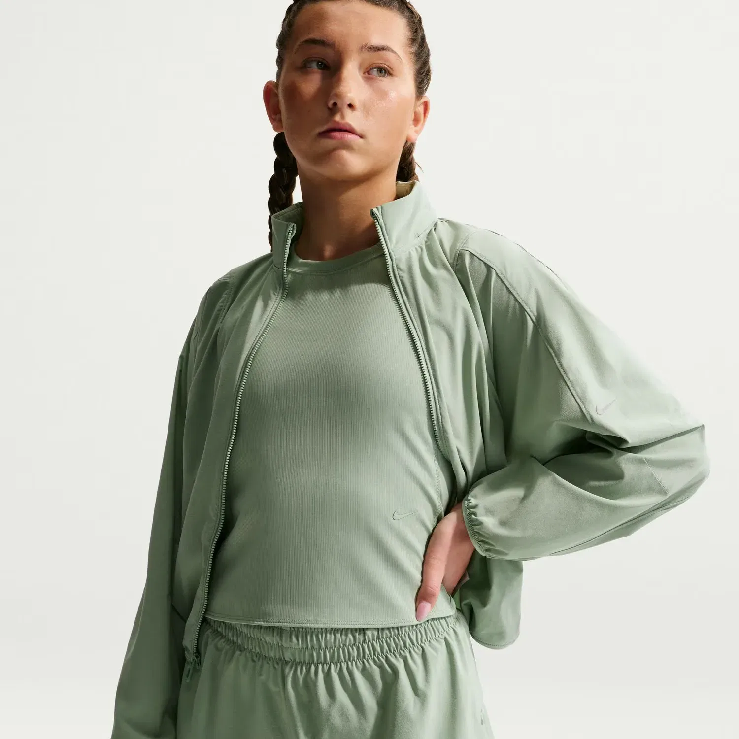 Детские шорты для девочек из ткани Woven Mavn Nike, Verde — фото 2