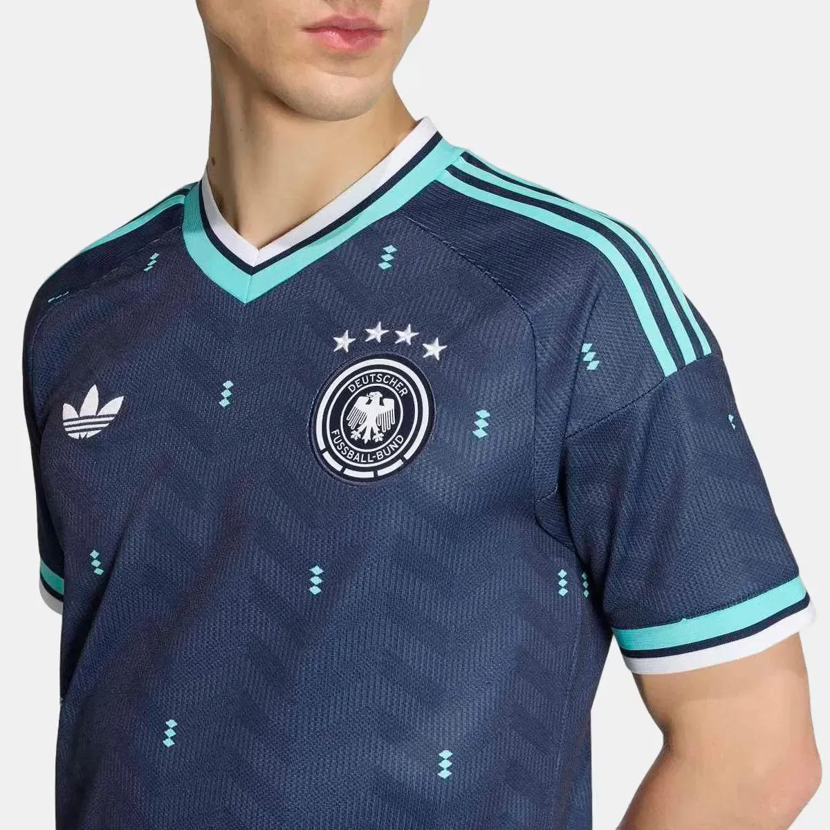 Мужская футболка с длинным рукавом Alemania Mundial 2026 adidas, Azul Marino — фото 4