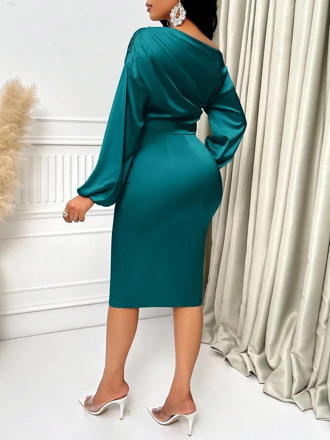 Женское летнее мини-платье с асимметричным вырезом и рукавами-буф Satin, Teal Blue — фото 4