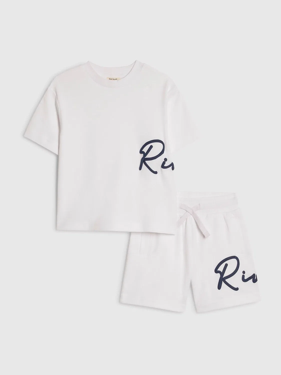 Комплект футболка и шорты, оверсайз, с графическим принтом River River Island, белый