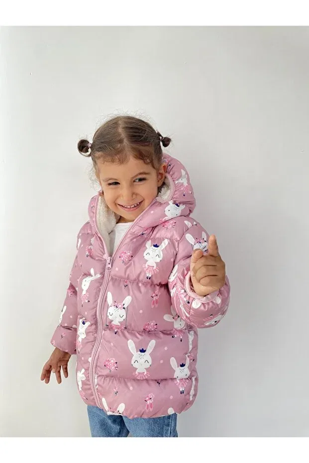 Детское зимнее пальто-пуховик для девочек с принтом Printed inflatable baby girl coat with soft fleece inside and hood Leone Gym, Pink Pavchanese