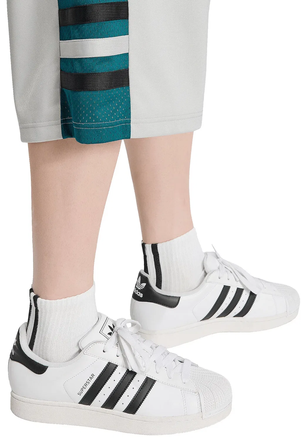 Adicolor Court Short Lifestyle - текстиль - hosen kurz - шорты Adidas Originals, Grau — фото 4