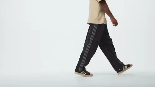 Мужские грузовые брюки из вельвета Adicolor Cord Cargo Pants Adidas Originals, черный — фото 2