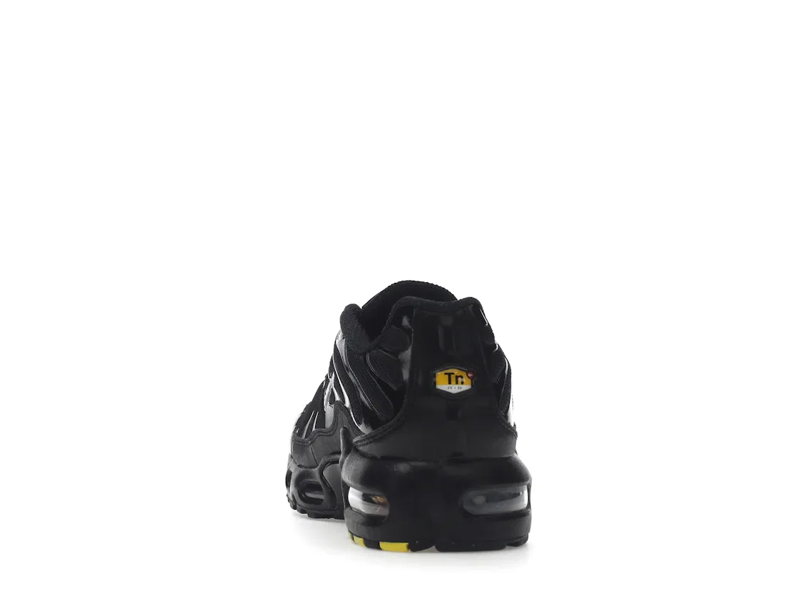 Детские кроссовки Lifestyle с сетчатым верхом Nike Air Max Plus, Black/Black-Black — фото 4