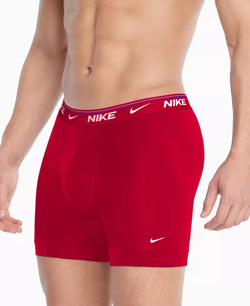 Мужские боксеры Nike Dri-FIT Ultra Comfort — 3 шт, цвет Gym Red — фото 4