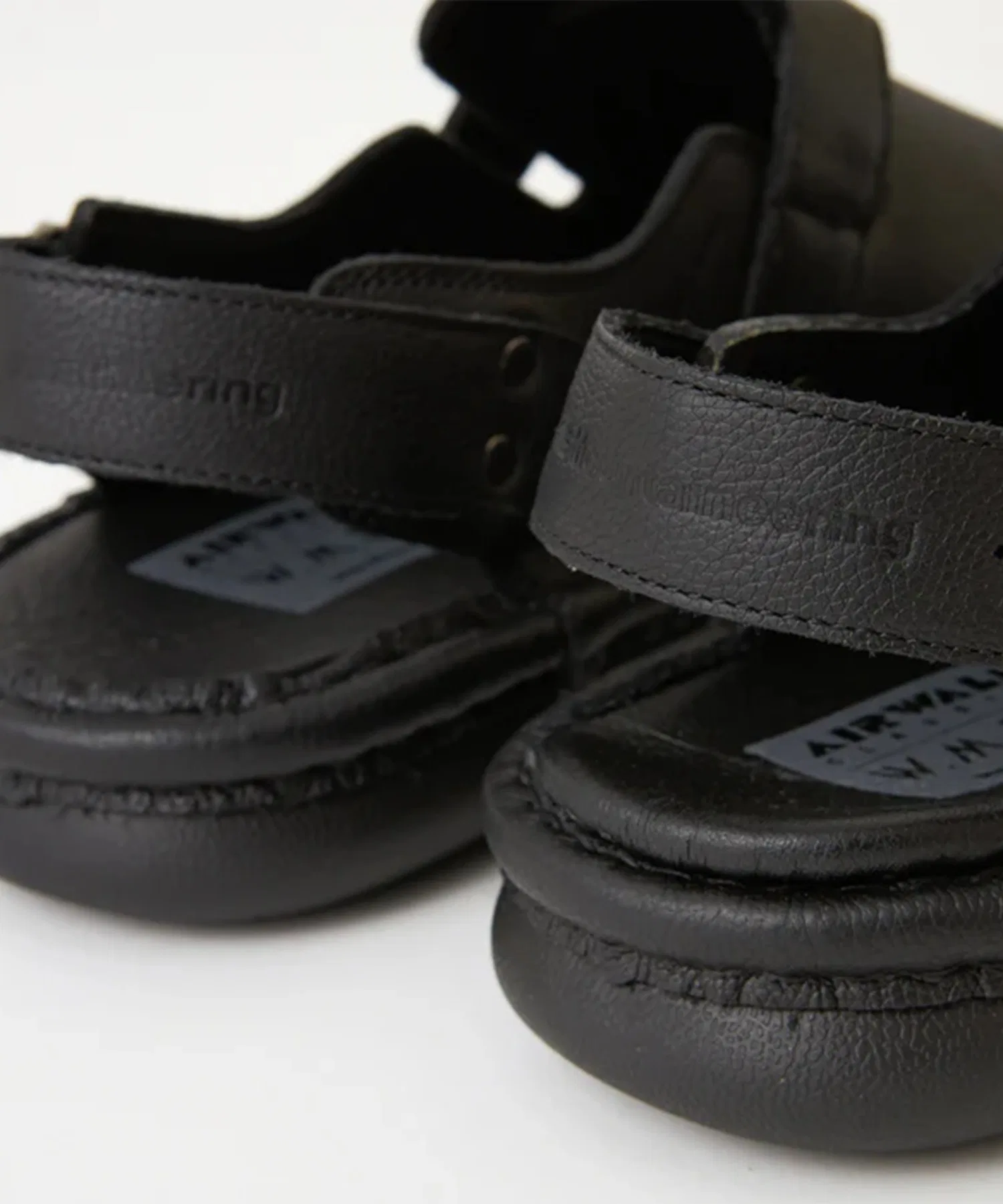 Мужские сандалии WHITE MOUNTAINEERING W.M.B.C. × AIRWALK 'OUTLAND SANDAL' — фото 4