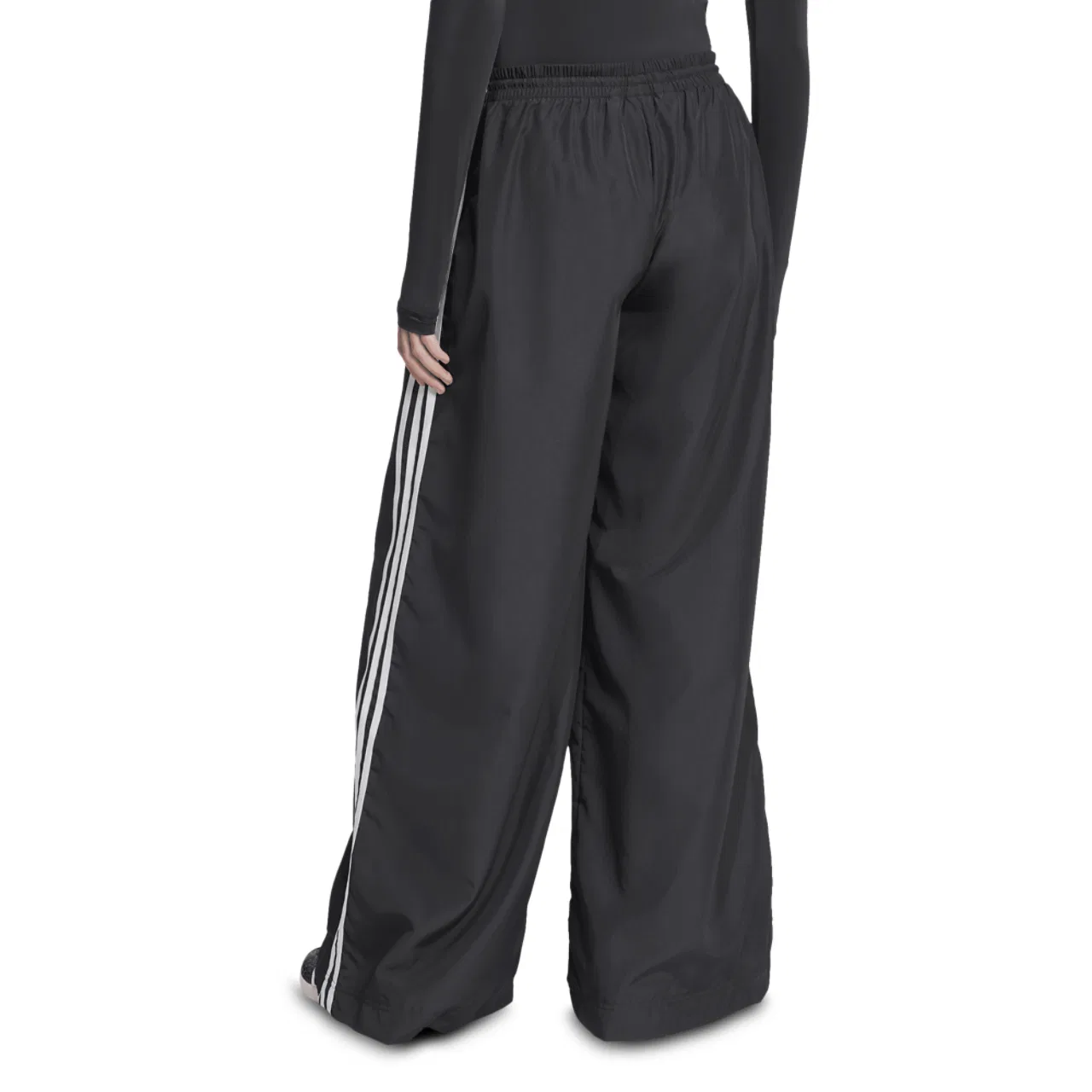 Женские брюки Oversized Woven Track Adidas, белый/черный — фото 2