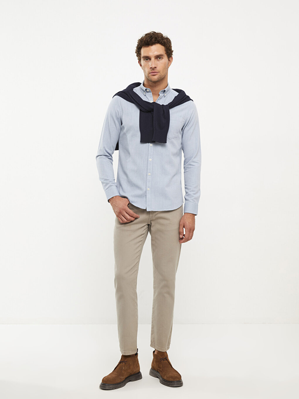 

Мужская рубашка Slim Fit с длинным рукавом LCWAIKIKI Classic, светлый индиго