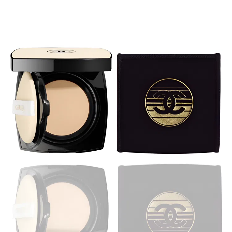 Женская тональная основа-подушечка с сумкой для хранения, модель Cushion Water Foundation #B30+Storage Bag, CHANEL, Beige Fashion Pastel Pink