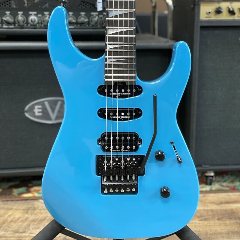 

Солист американской серии Jackson SL3 Riviera Blue American Series Soloist SL3