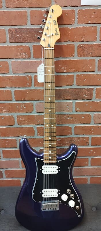 

Fender Player Lead III PF Metallic Purple