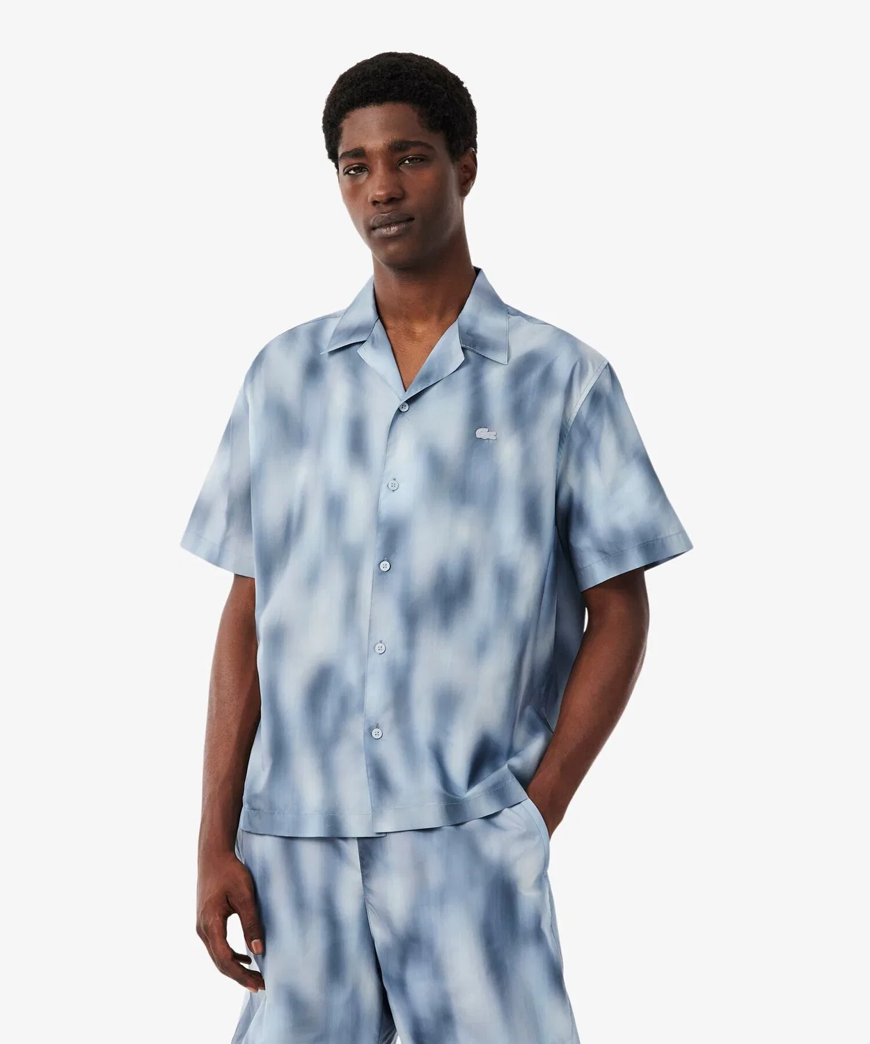 Мужская рубашка с омбре-принтом, с открытым воротником LACOSTE, Light Blue