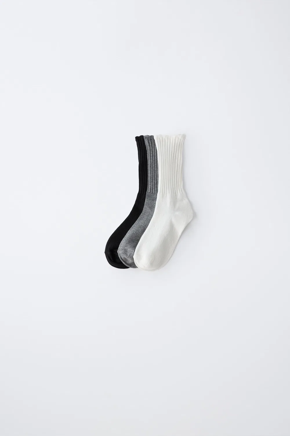 Набор из 3 махровых носков средней длины. ZARA, Black/White