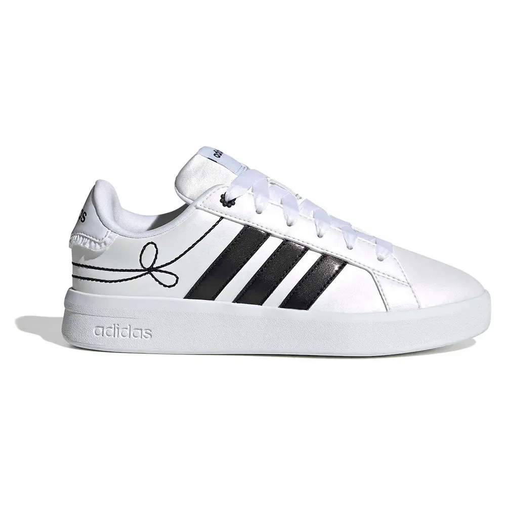 Кроссовки Grand Court 30 Junior Adidas, белый