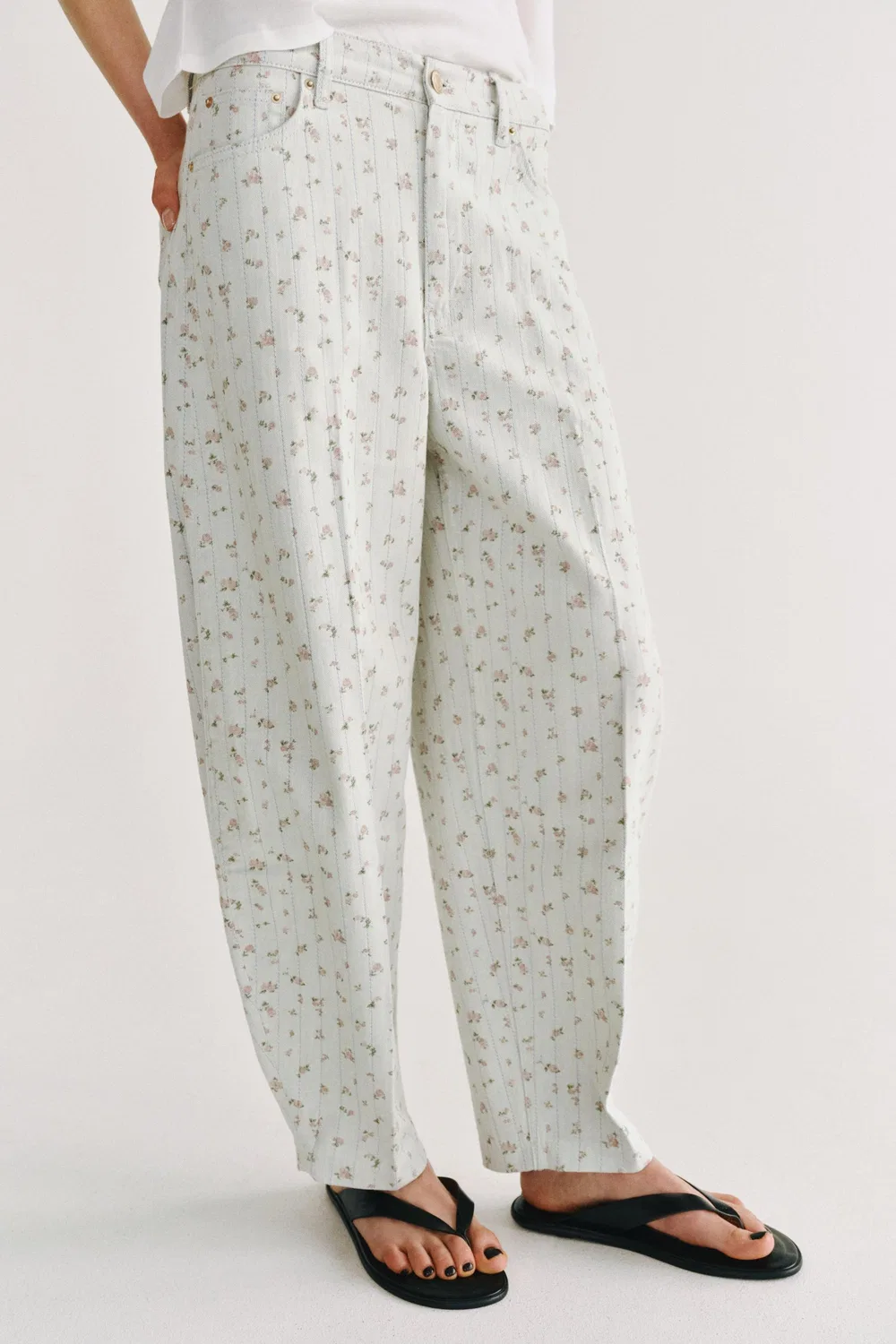 Джинсы с высокой талией и цветочным принтом из коллекции ZW. ZARA, Light blue — фото 2