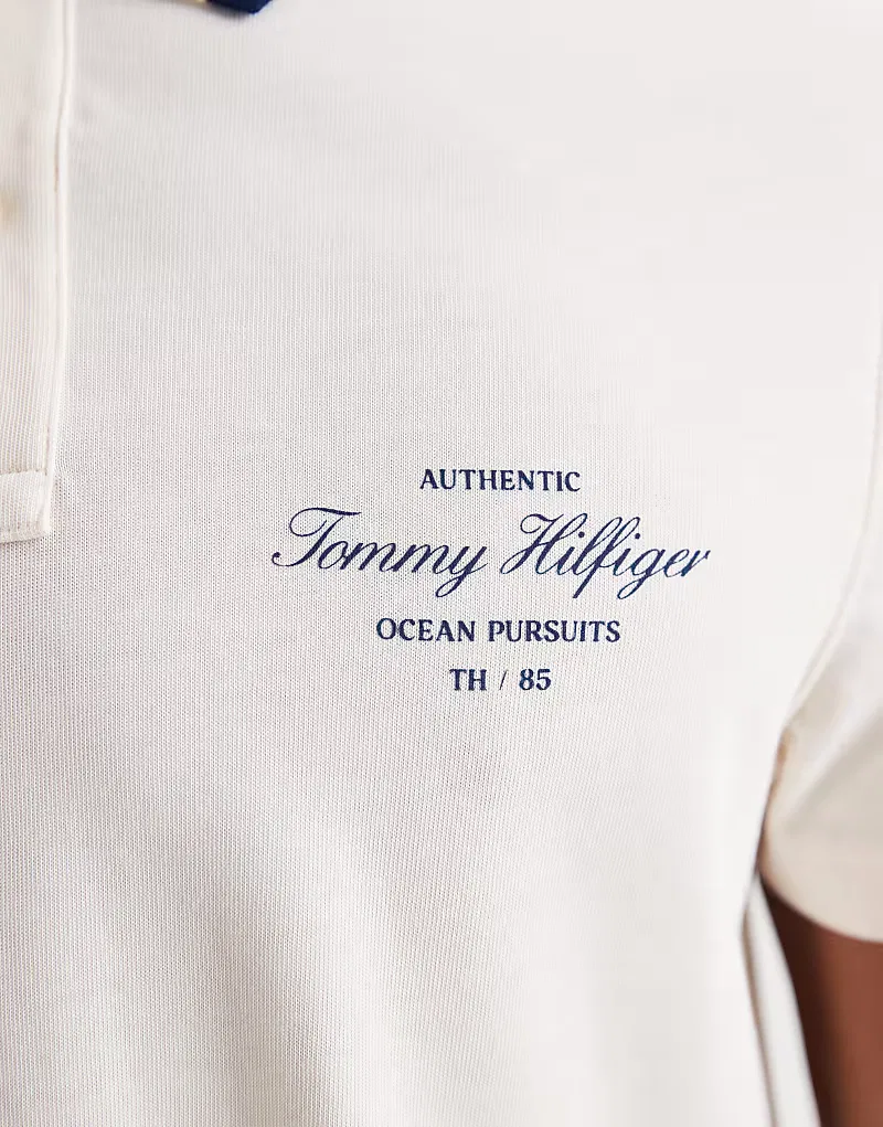 Поло Tommy Hilfiger с полосатым воротником, прямого кроя, белый — фото 4