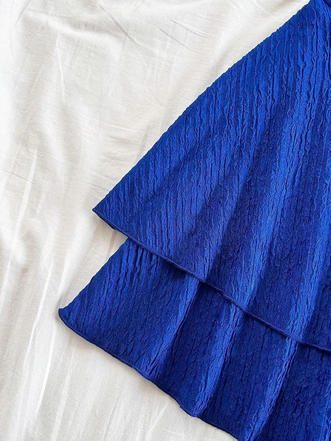 Женское повседневное мини-платье на бретелях с запахом, без спины, Royal Blue — фото 2