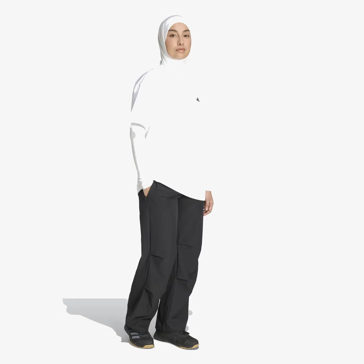 Футболка оверсайз для тренировок Primelift Essentials Adidas, белая — фото 4
