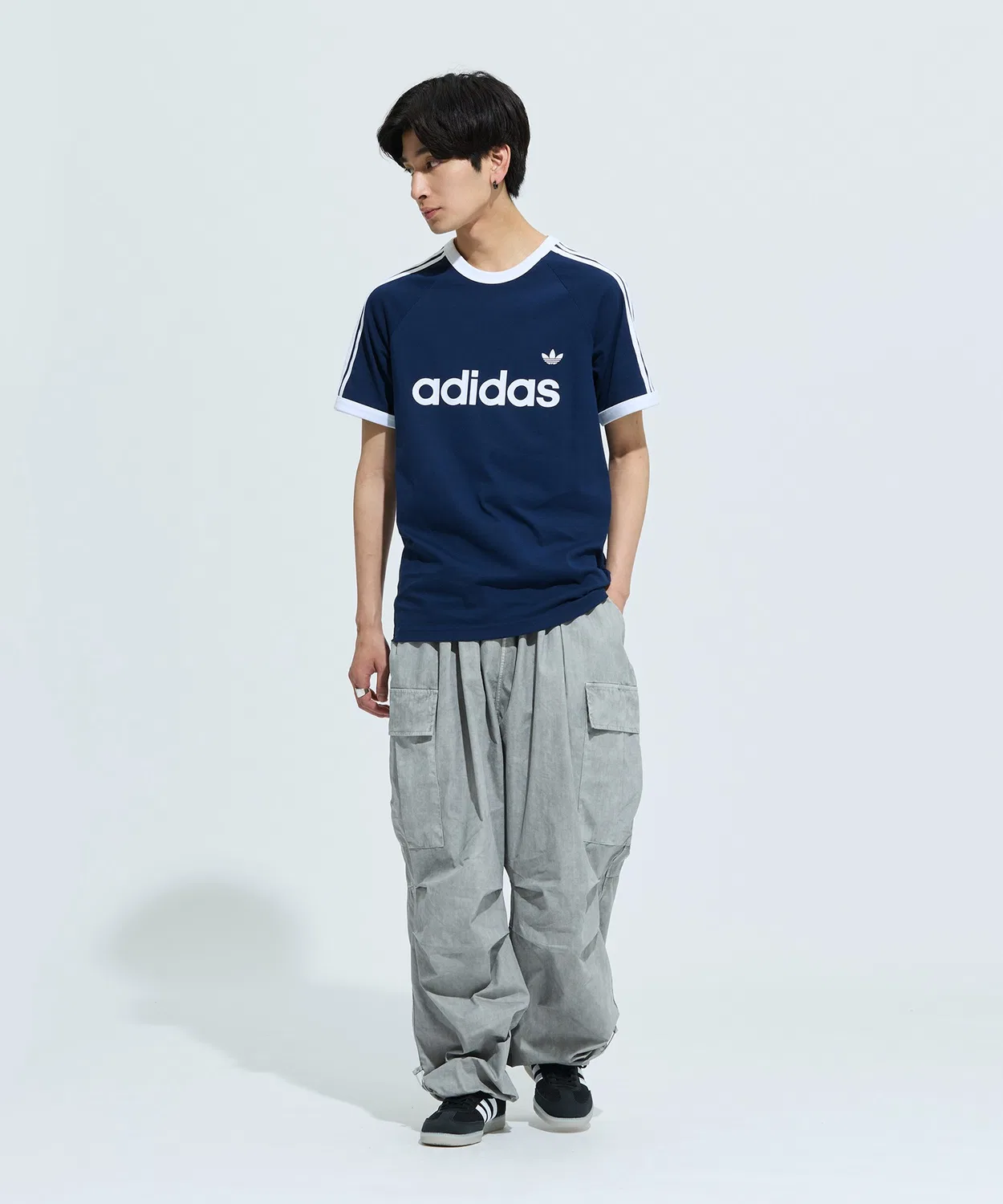 Мужская футболка с длинным рукавомThree Stripes Slim Ringer Adidas, Blue — фото 2