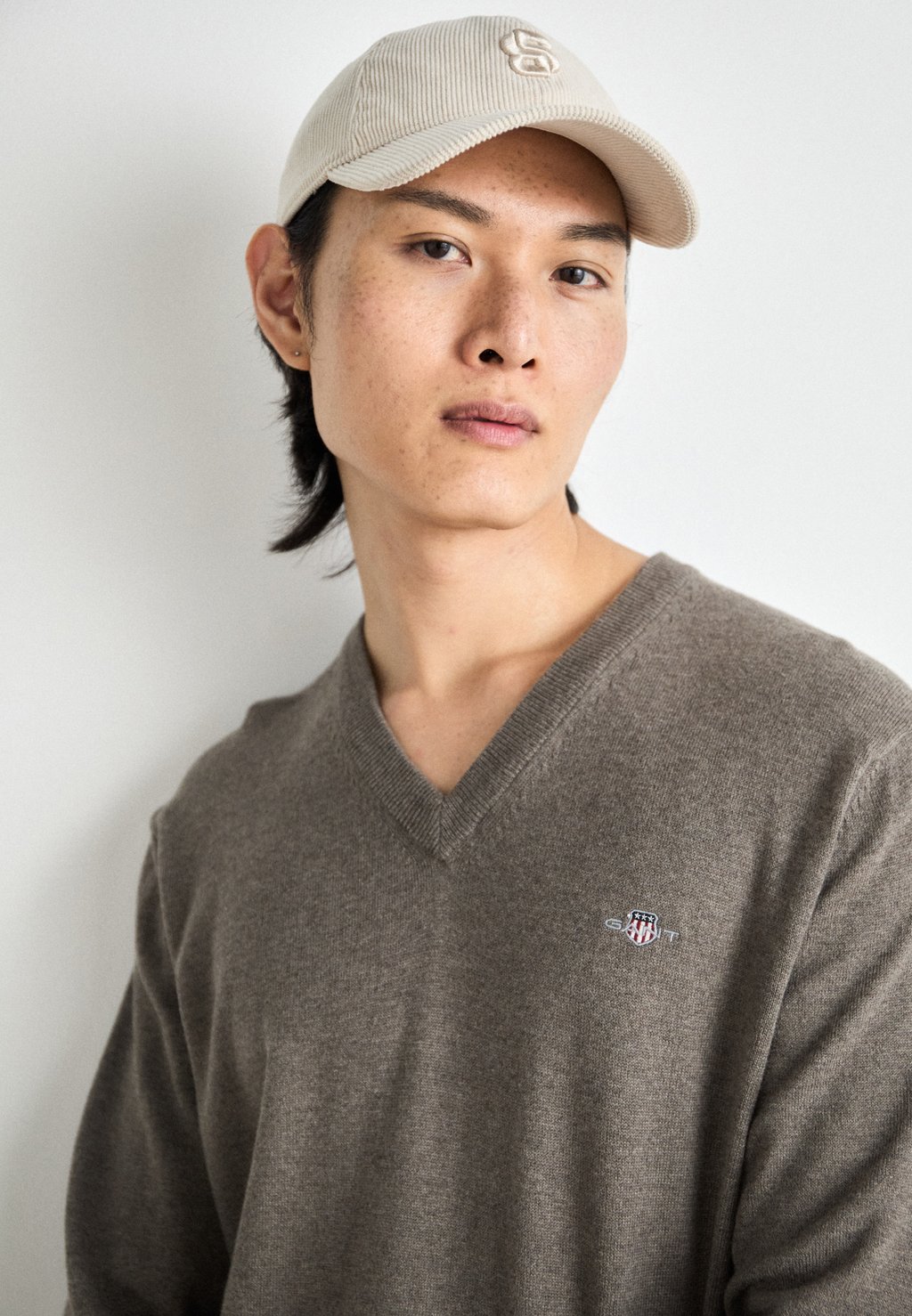 

Джемпер V NECK GANT, коричневый