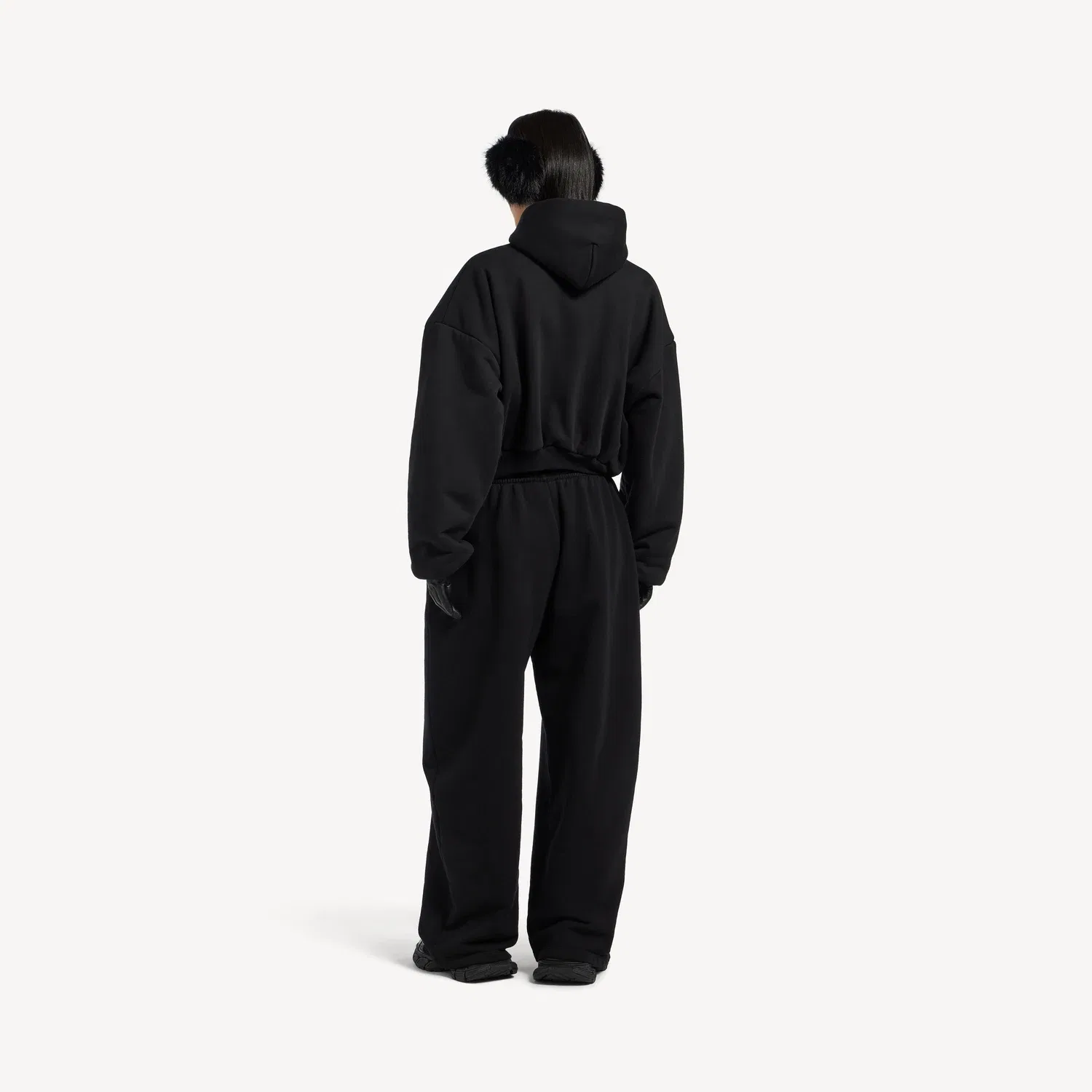Женские спортивные брюки-бочки Balenciaga черного цвета, черный — фото 4
