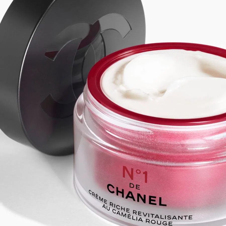 Крем для лица с экстрактом красной камелии CHANEL, Nourishes - Protects — фото 2