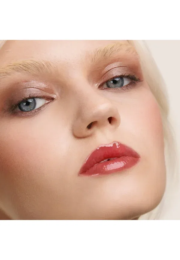 Блеск для губ Prisma glass 3.5 мл Armani Beauty, цвет cherry glaze — фото 3