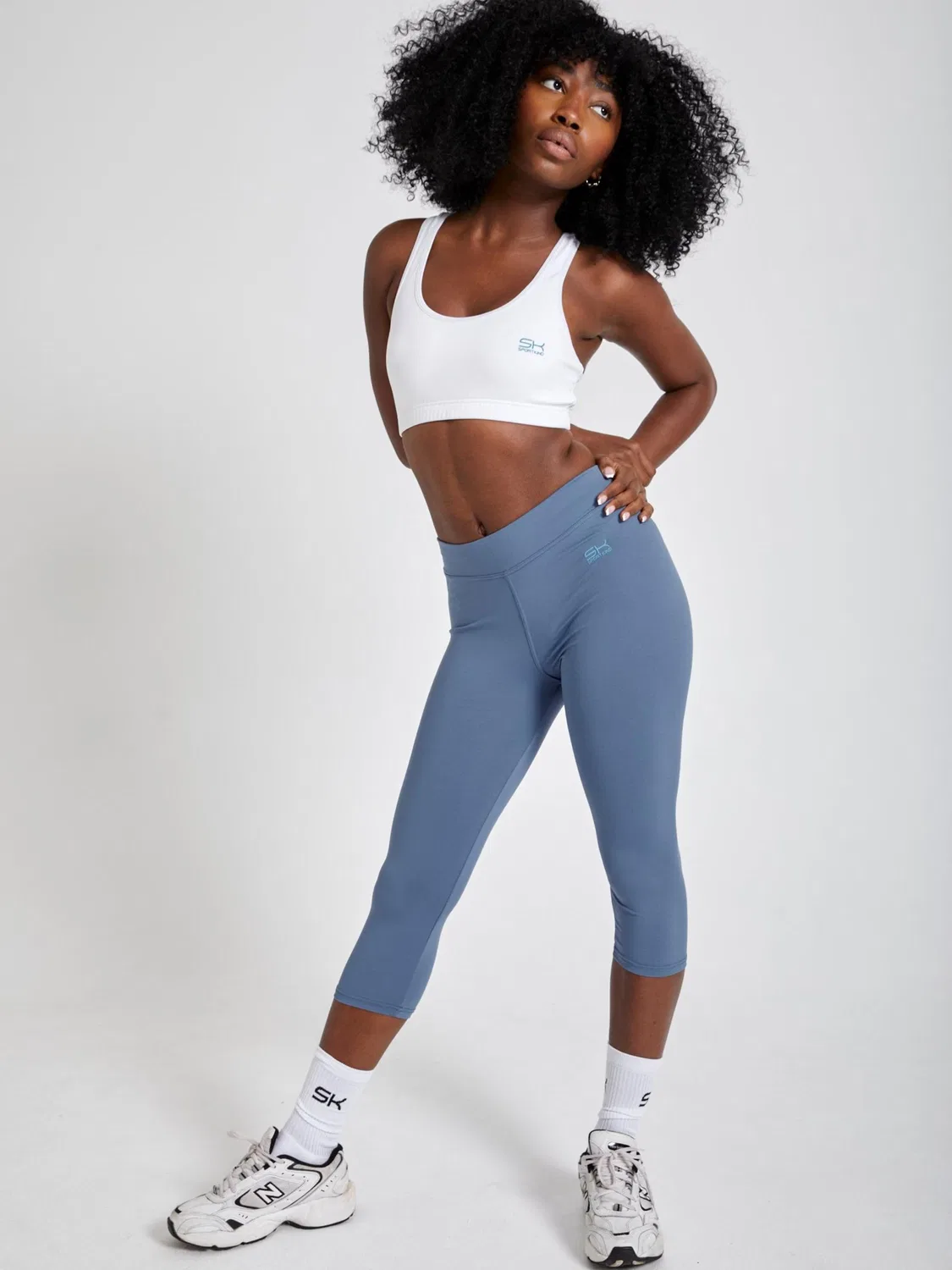 Узкие леггинсы Sportkind 3/4 Sport Leggings, цвет дымчато-серый — фото 4