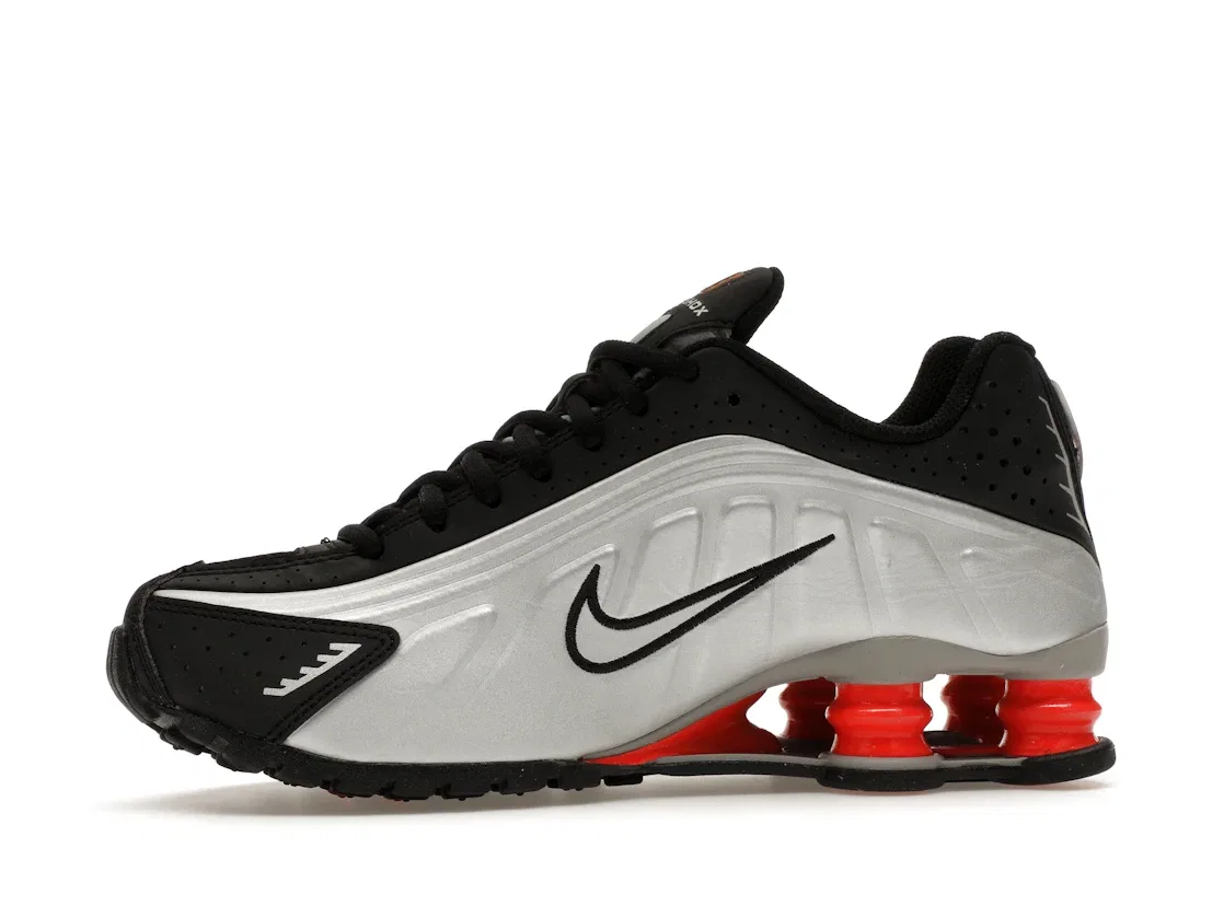 Детские кроссовки Lifestyle Nike Shox R4, Metallic Silver/Black/Picante Red/Metallic Silver — фото 3
