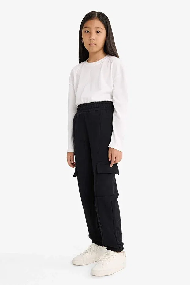 Детские спортивные штаны для девочек с карго-карманами Elastic Waist Cargo Jogger Sweatpants Defacto, Black-Bk81 — фото 2