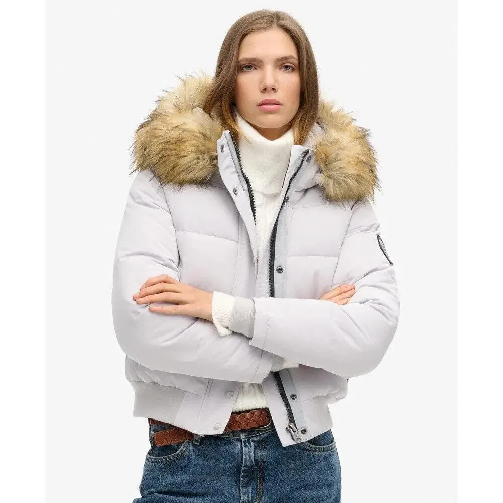 Женская утепленная куртка с капюшоном Everest Superdry, Grau — фото 2