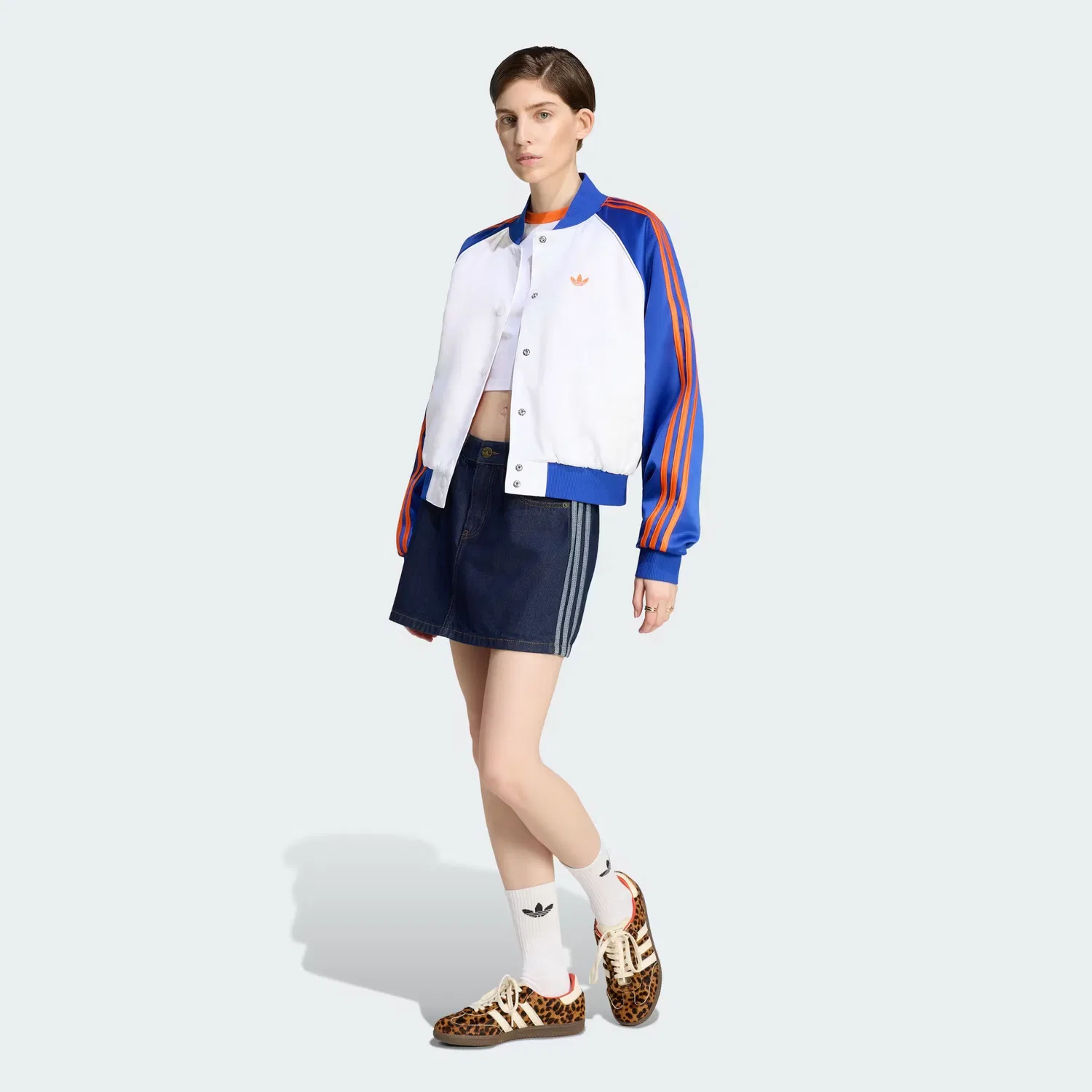 Женская джинсовая юбка средней посадки Adidas Originals, индиго деним — фото 3