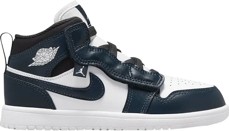 

Кроссовки Air Jordan 1 Mid PS Armory, темно-синий, Синий;серый, Кроссовки Air Jordan 1 Mid PS Armory, темно-синий