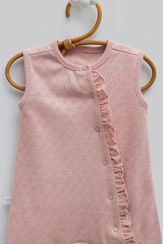 Детский комбинезон для девочек с рюшами Caramell, Rose Dry — фото 2