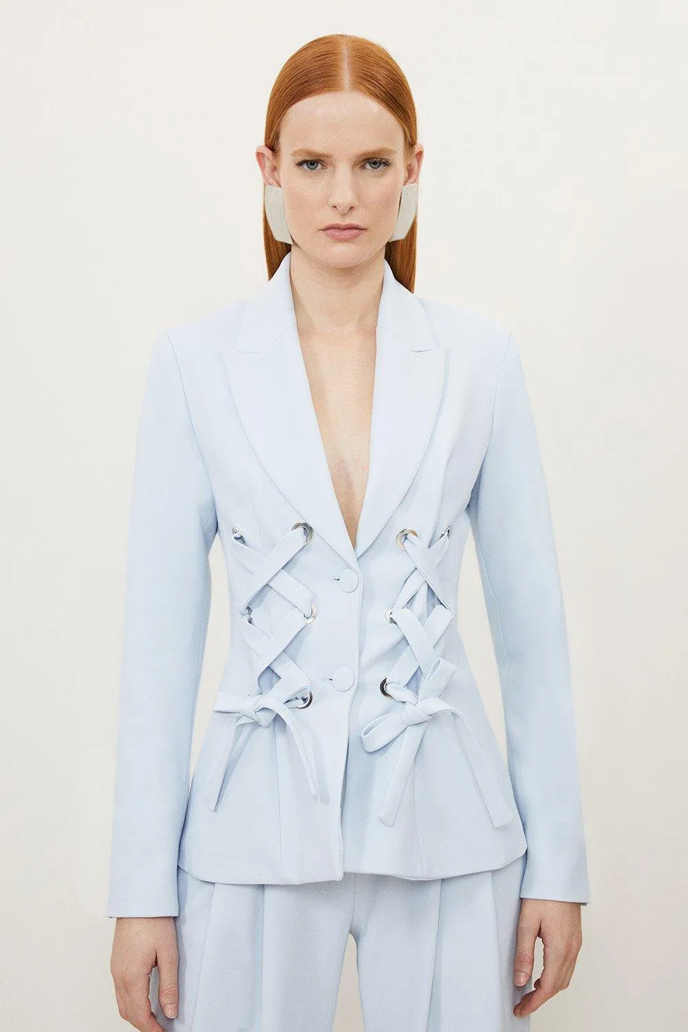 

Компактная эластичная куртка с люверсами и лентой Karen Millen, синий