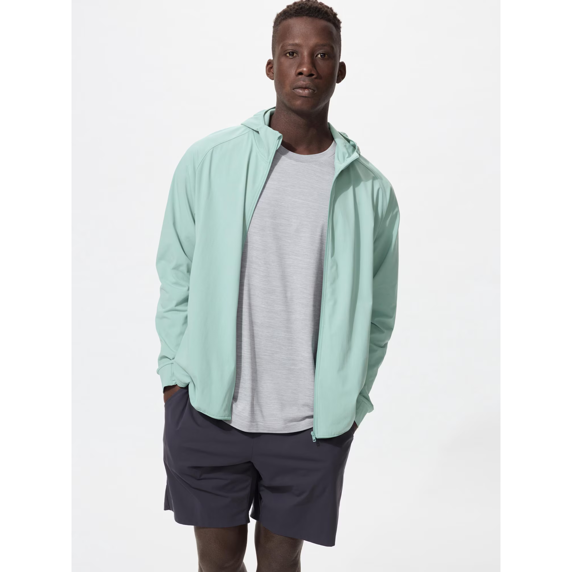 

Спортивная куртка Uniqlo Unisex, 50 бледно-зеленый