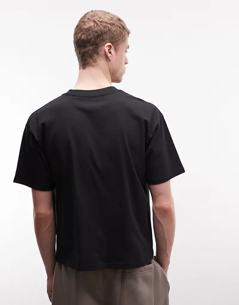 Свободная футболка Nike Essentials оверсайз, черный — фото 3
