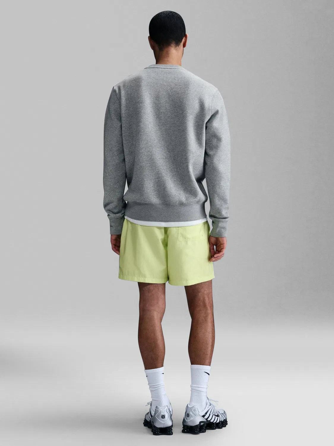 Темно-серый свитшот с круглым вырезом Nike Heather Club — фото 2