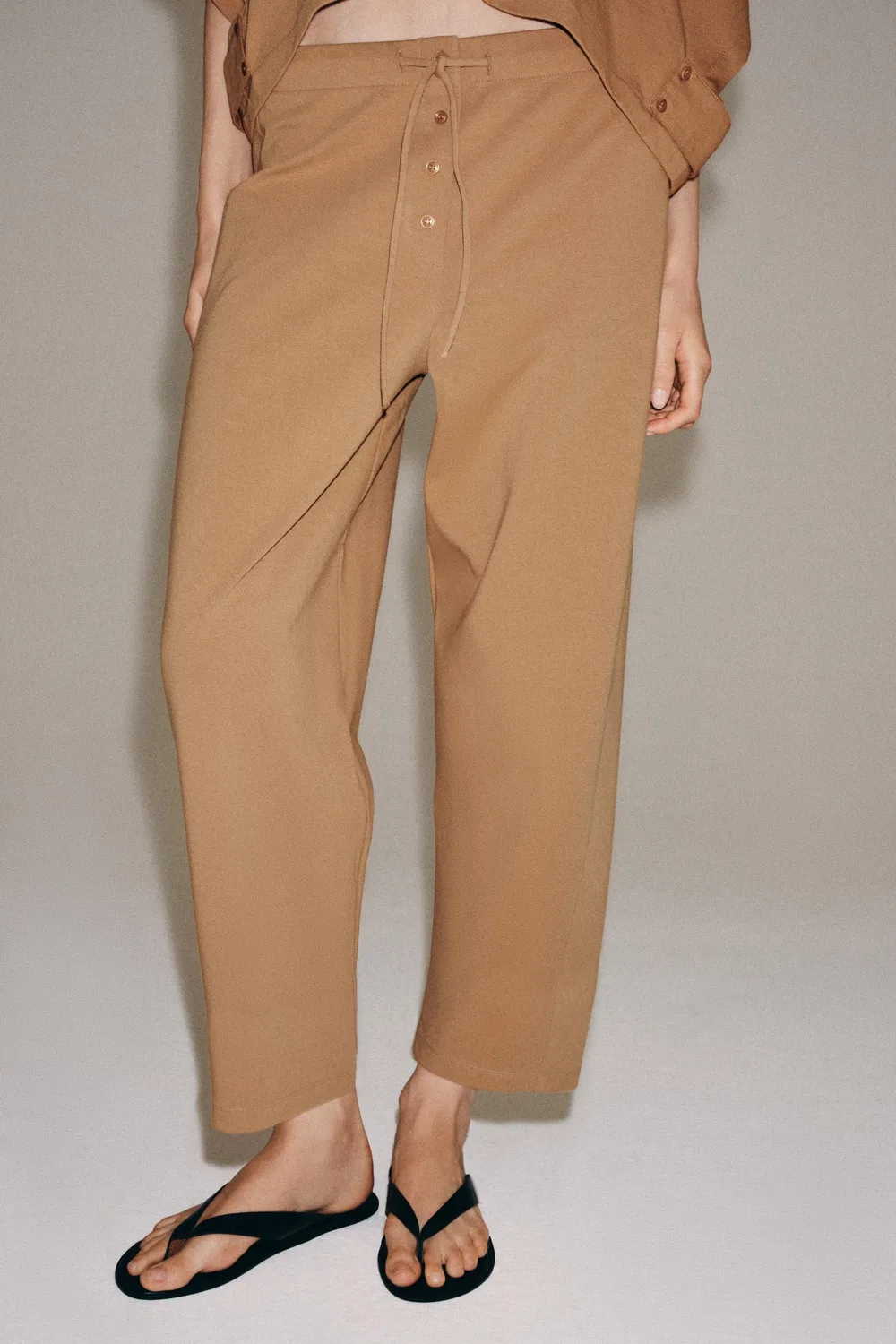 Брюки Interlock Carrot Fit ZARA, Mid-camel — фото 2