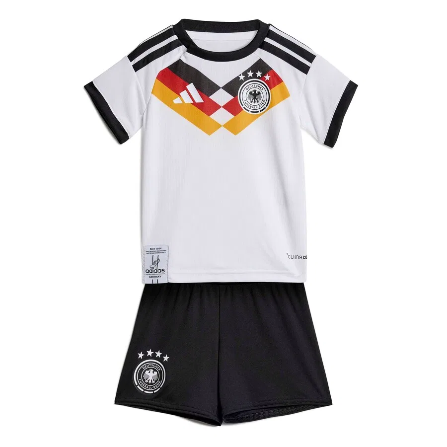 Спортивный костюм ADIDAS PERFORMANCE 'Germany 26 Home' белого цвета