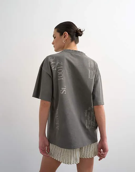 

Черная футболка с графичным принтом Topshop, Черный, Черная футболка с графичным принтом Topshop