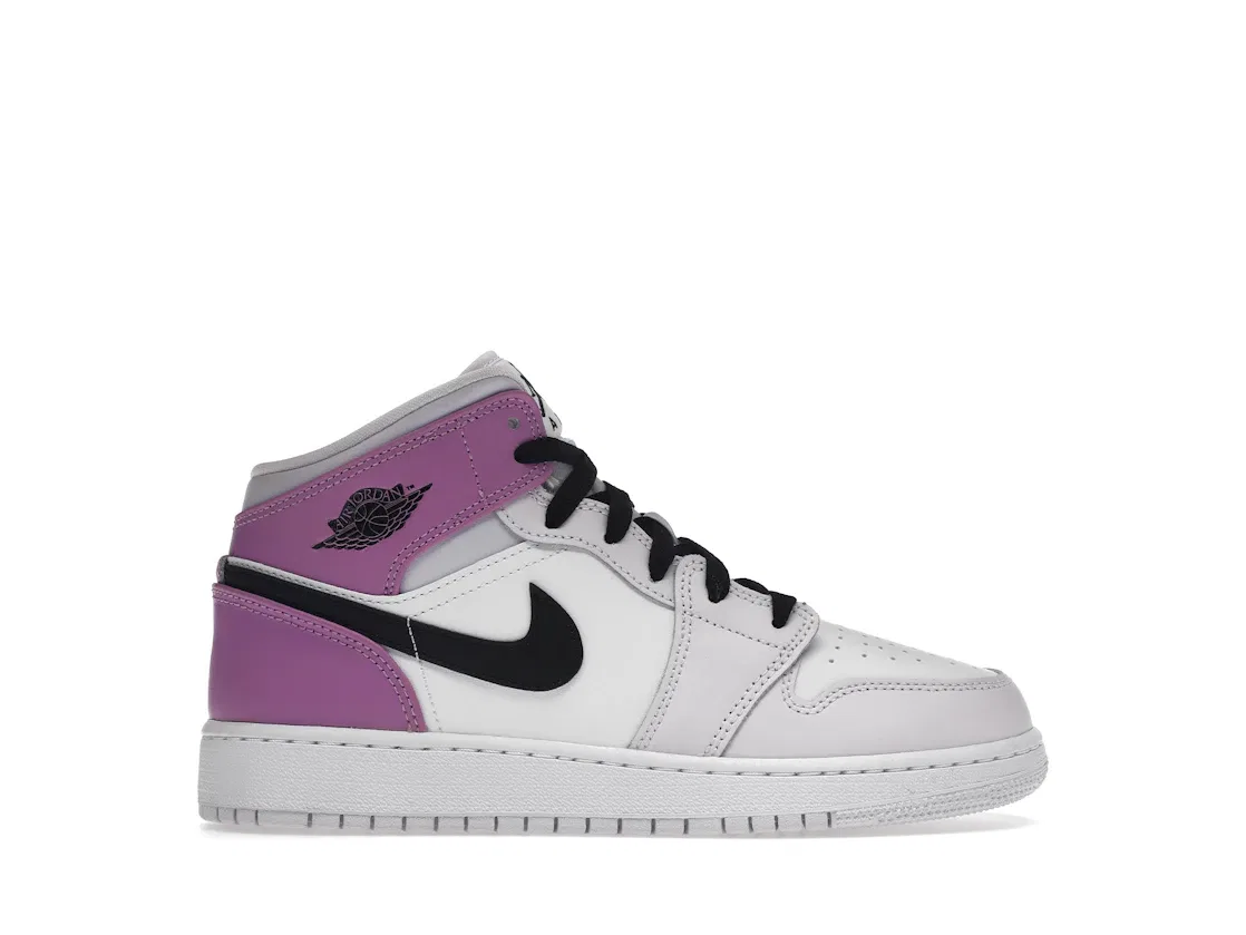 Детские кроссовки Lifestyle с контрастными акцентами Jordan 1 Mid, Barely Grape/White/Rush Fuchsia/Black