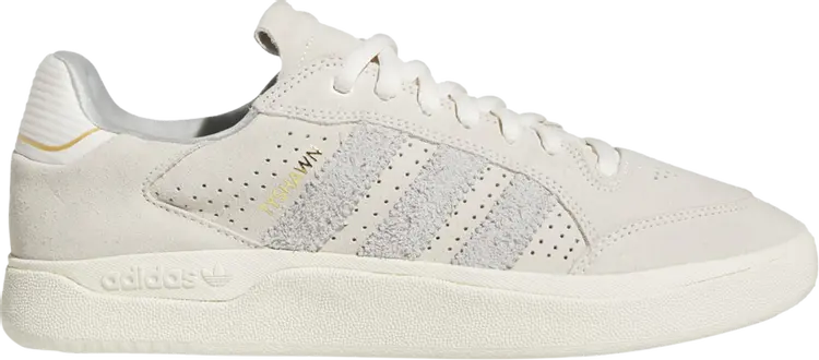 

Кроссовки Adidas Tyshawn Low 'Chalk White', кремовый, Бежевый;серый, Кроссовки Adidas Tyshawn Low 'Chalk White', кремовый