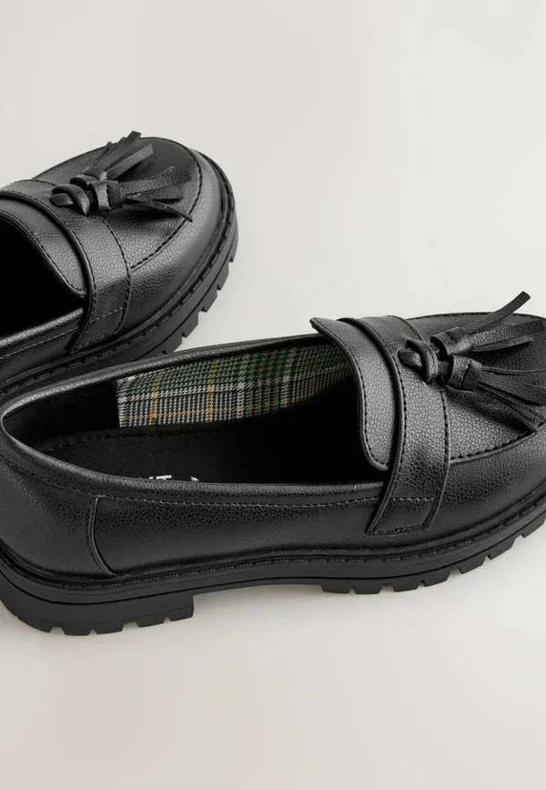 Туфли с кисточками School Chunky Tassel Loafers Next Matt Black, черный — фото 3
